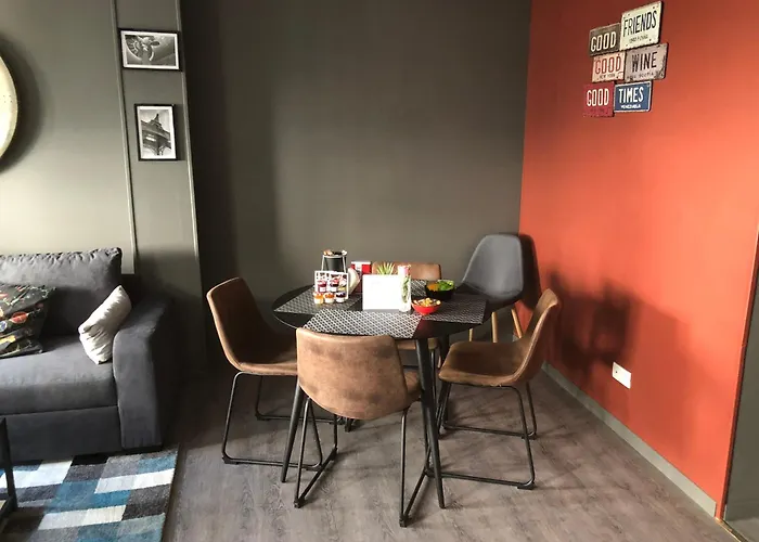 Trankil'apparts Centre Apartment *